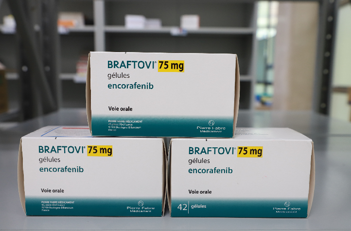 康奈菲尼：BRAF V600E突变NSCLC患者的生命之光